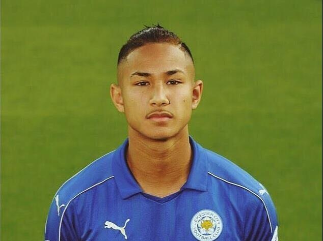 Doi truong U23 Brunei xuat than hoang toc, co cha la 'ong trum dau mo' hinh anh