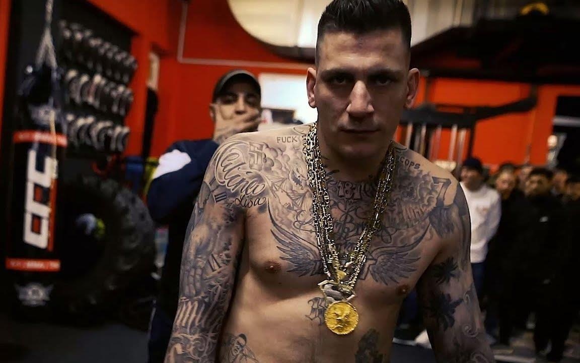 Giang ho mang o nuoc ngoai: Tu nguoi noi tieng 'ao' den ke pham toi hinh anh