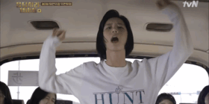 Dieu nhay xe cuu hoa 'gay sot' trong 'Reply 1988' hinh anh