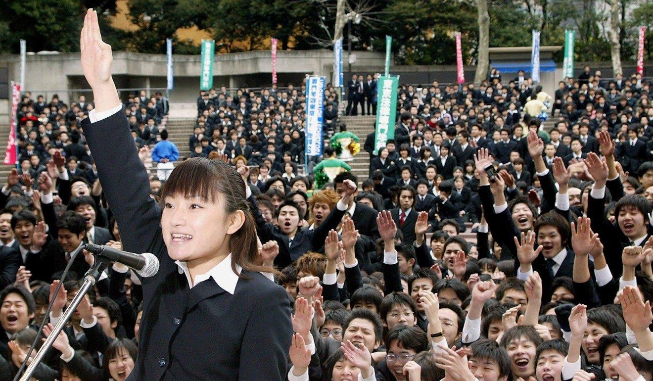 Sinh vien Nhat Ban tu tu vi that nghiep anh 3