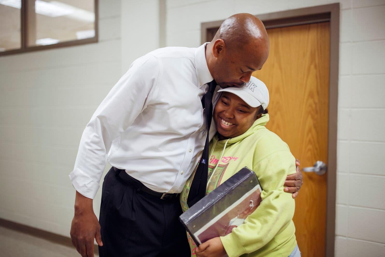 dam tang gia tai truong hoc anh 3