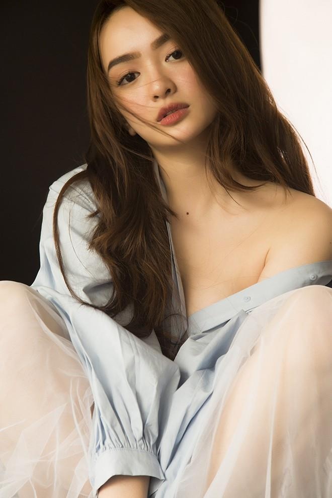 hot girl khoe anh luc be anh 2