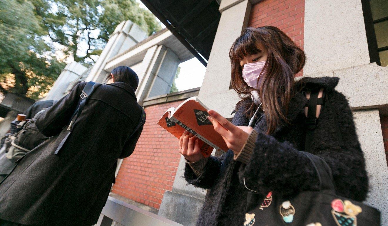 thi dai hoc o chau A anh 9