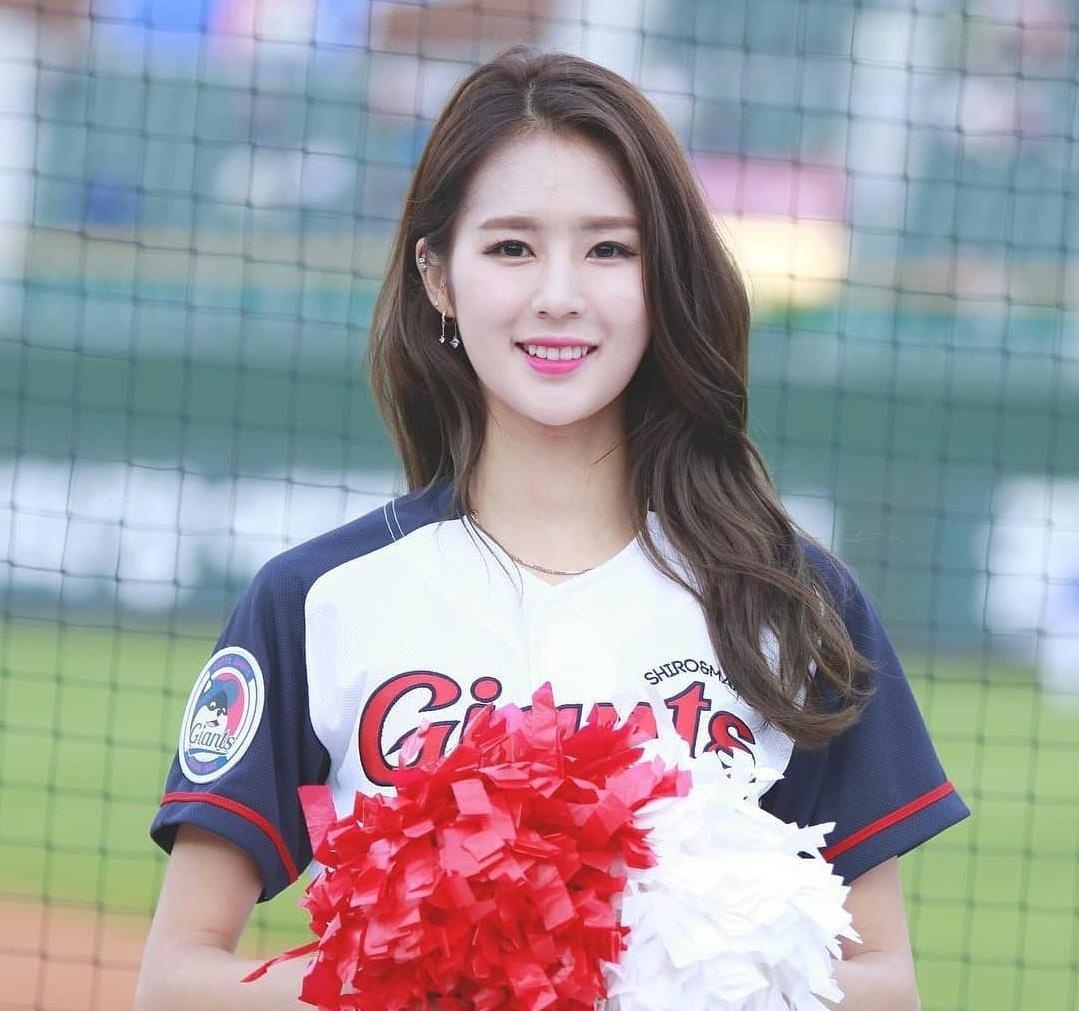 hoat nao vien xinh dep han quoc anh 2