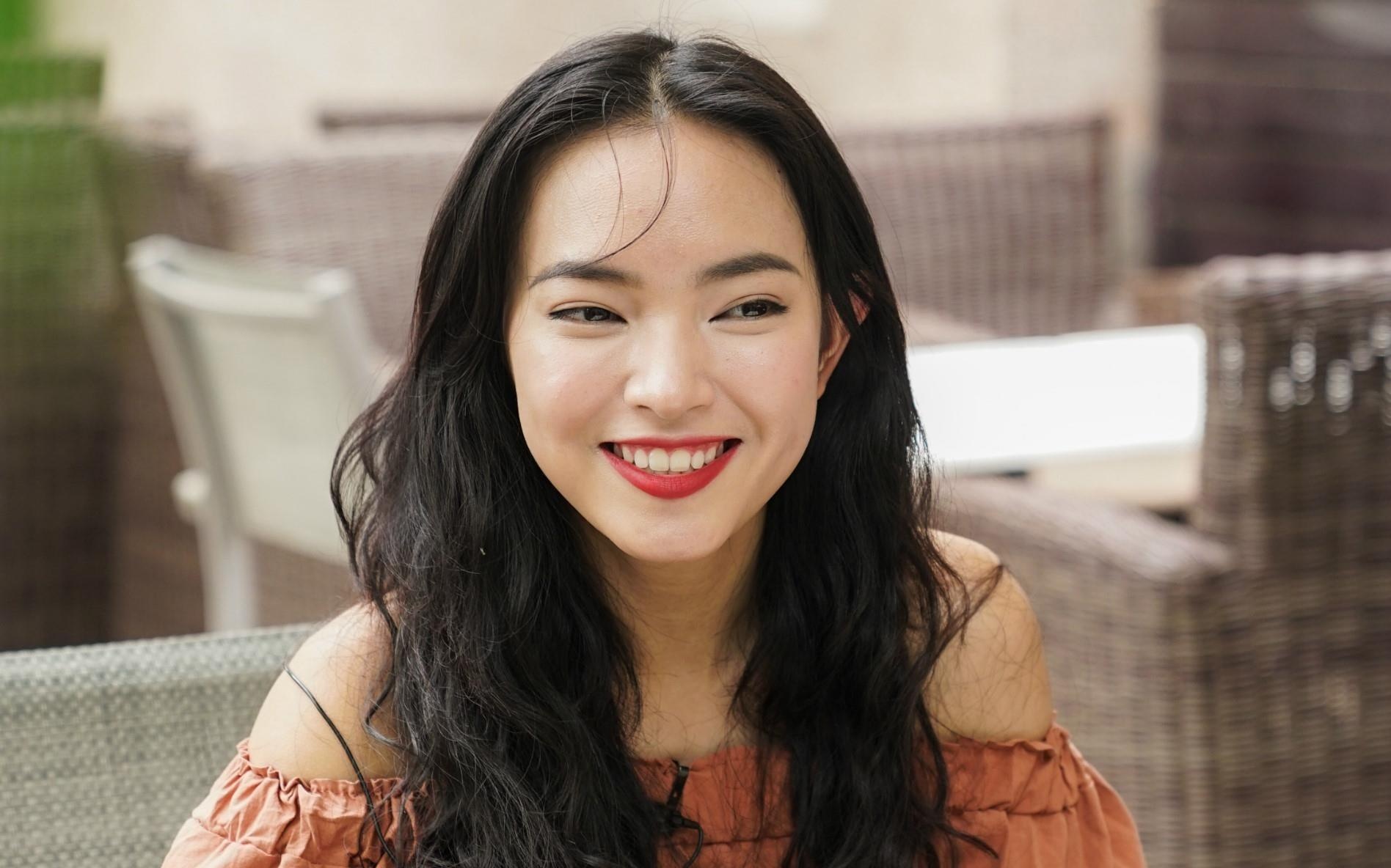Hot girl Chau Bui khoe mua nha tai Sai Gon o tuoi 22 hinh anh