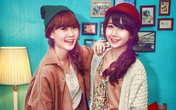 Cap hot girl choi than 6 nam: Nguoi van 'banh beo', ke ngay mot sexy hinh anh