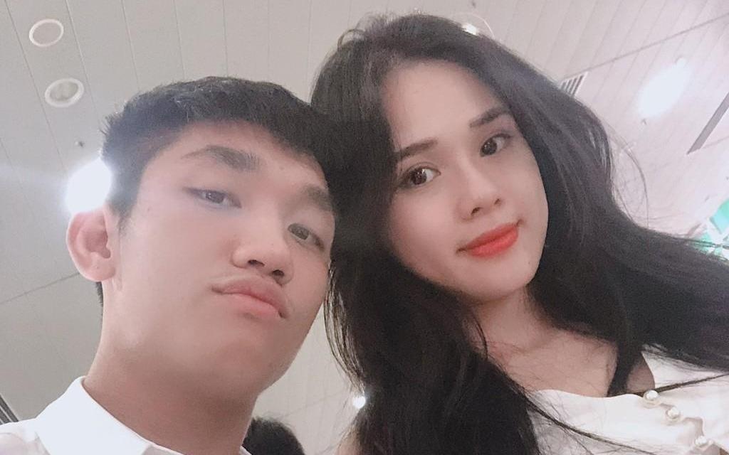 Nhung 'bong hong' tung cong khai hen ho voi cau thu Nguyen Trong Dai hinh anh