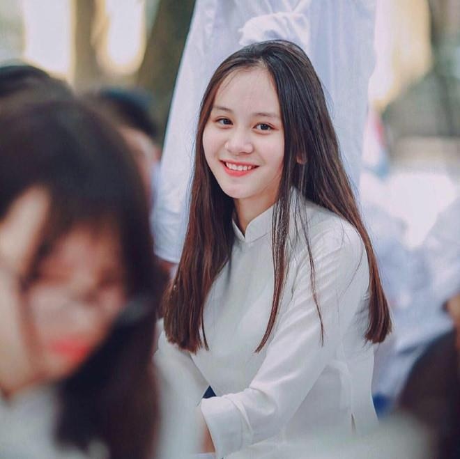 diem thi cua hot girl anh 11