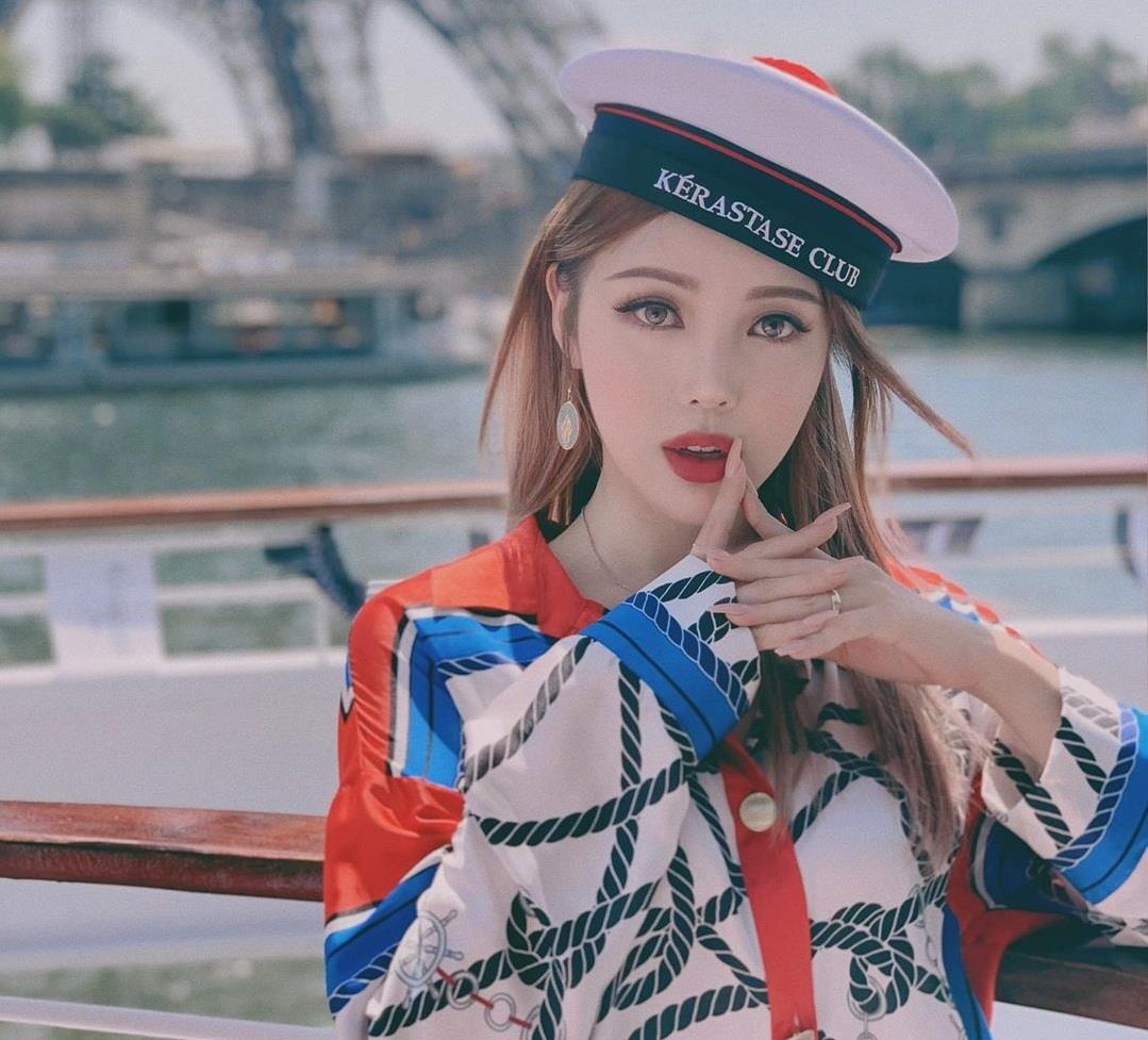 hot girl han quoc doi dau anh 3