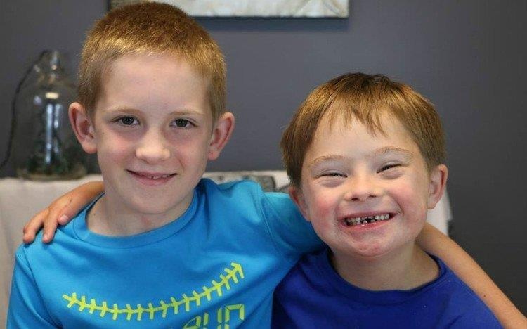 Griffin va Turner xuat hien trong chuong trinh 'Little Big Shot' hinh anh