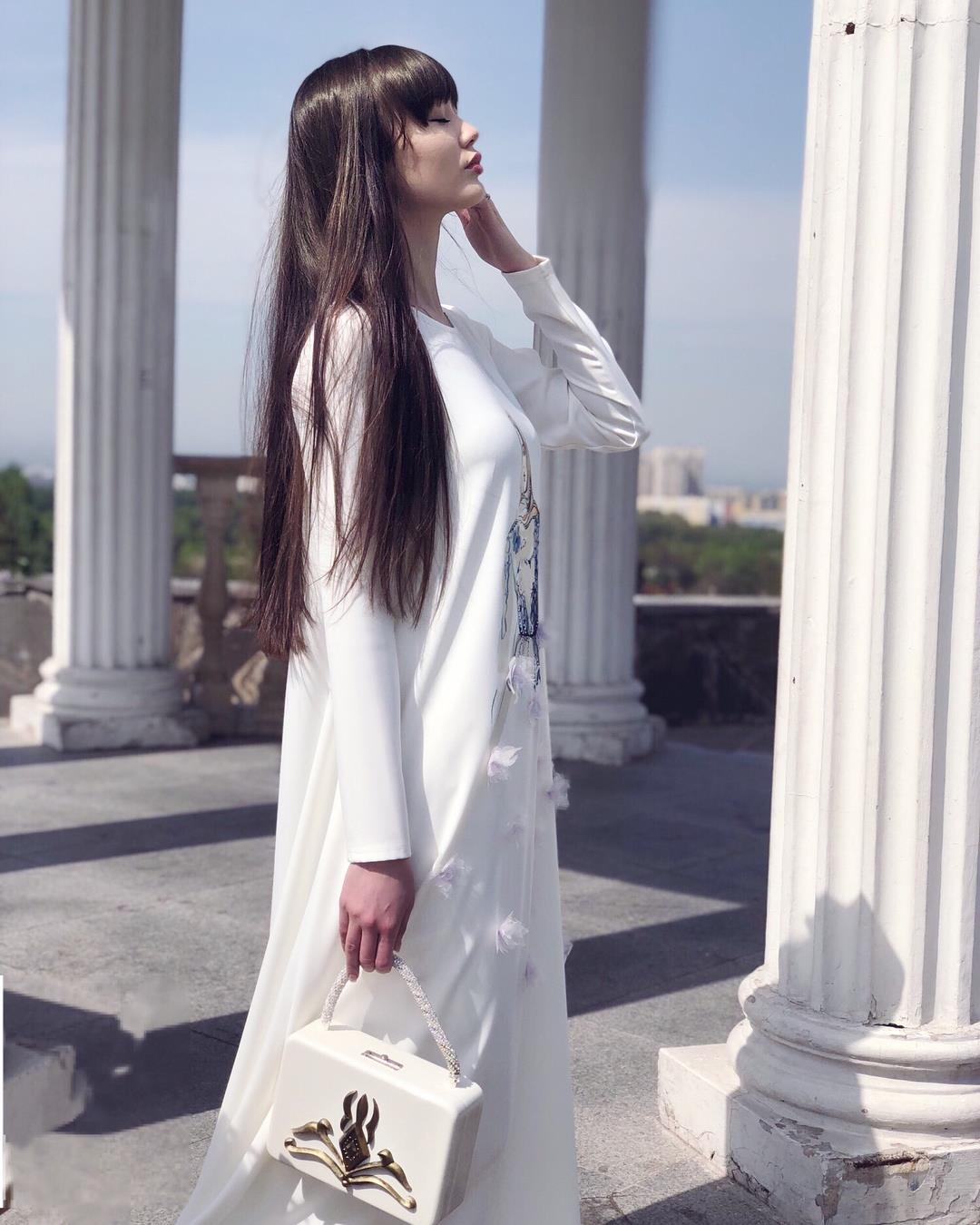 nu than bong chuyen anh 9