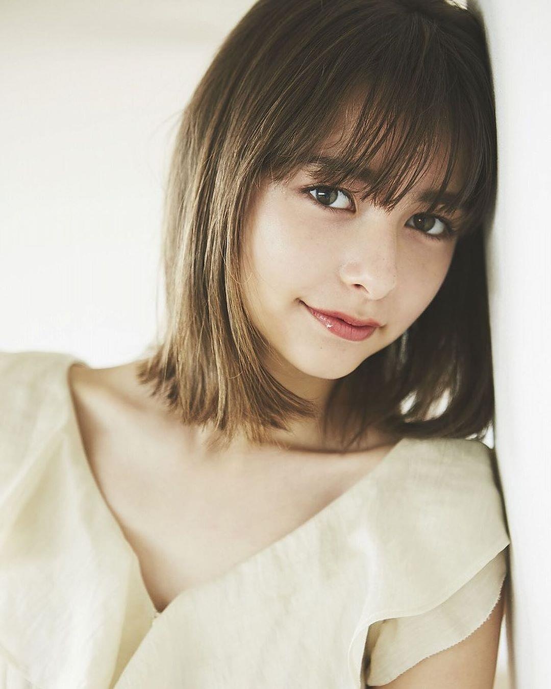 hot girl lai nhieu dong mau anh 7