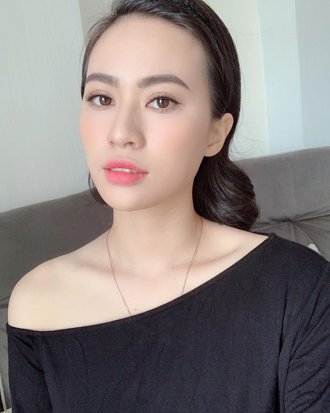 bạn gái tin đồn quang hải ảnh 3 ban gai tin don quang hai anh 3