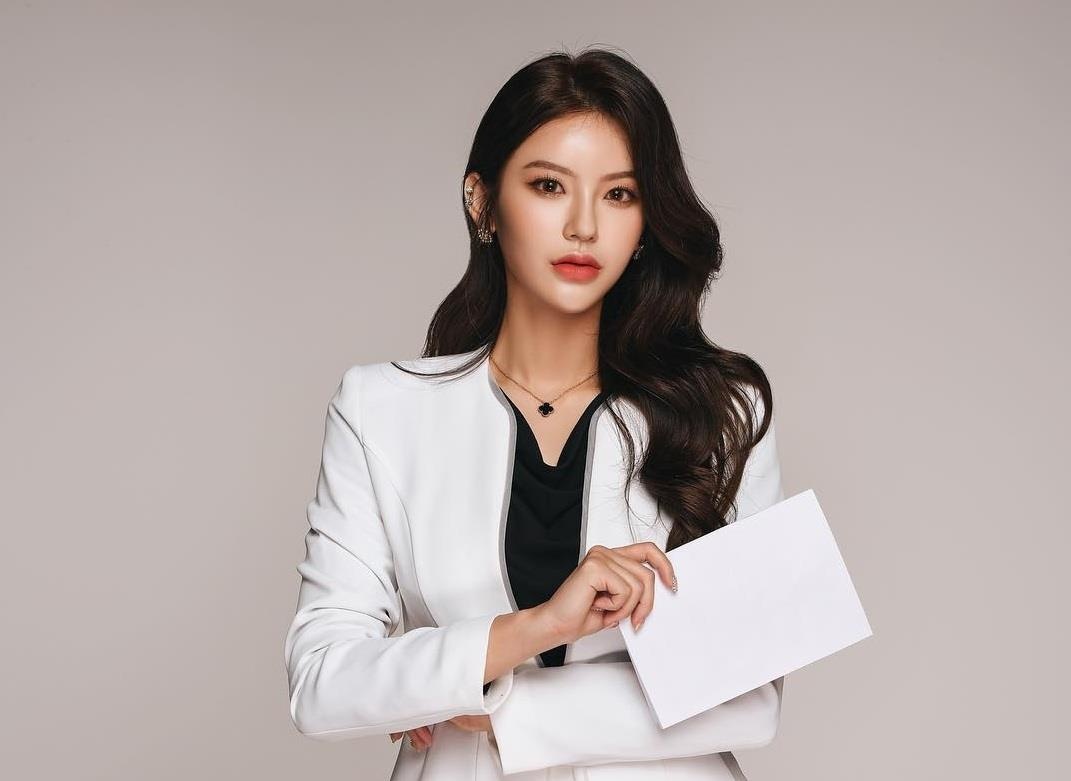 Co giao Han Quoc goi cam anh 1