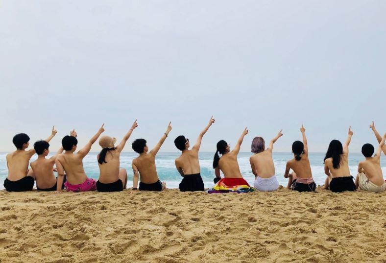 Phụ nữ Hàn phản đối mặc áo ngực ảnh 4 Phu nu Han phan doi mac ao nguc anh 4