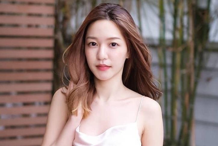 4 nu bac si chau A - nhan sac 'nu than', than hinh sexy du ca hinh anh