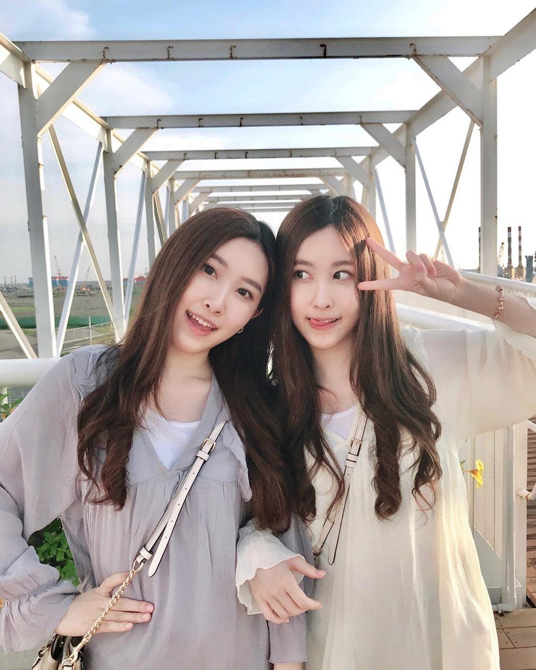 Cap song sinh noi tieng chau a anh 10