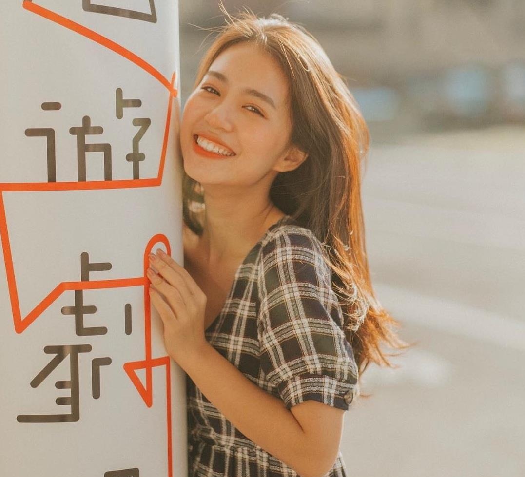 Hot girl banh beo anh 1