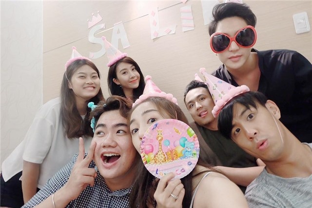 hot boy hot girl than thiet anh 8