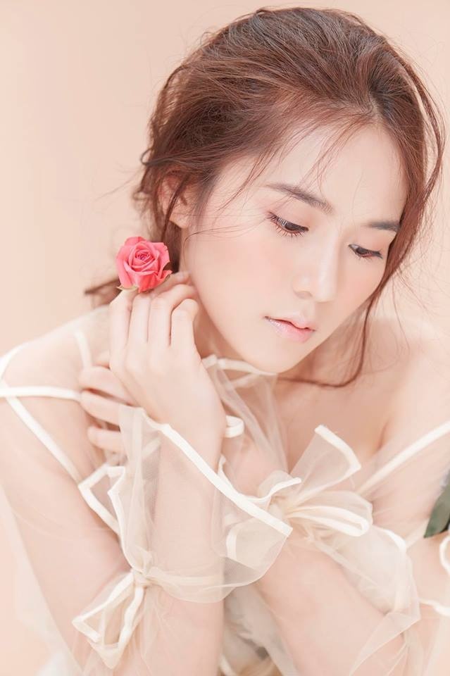 hot girl tra sua anh 10