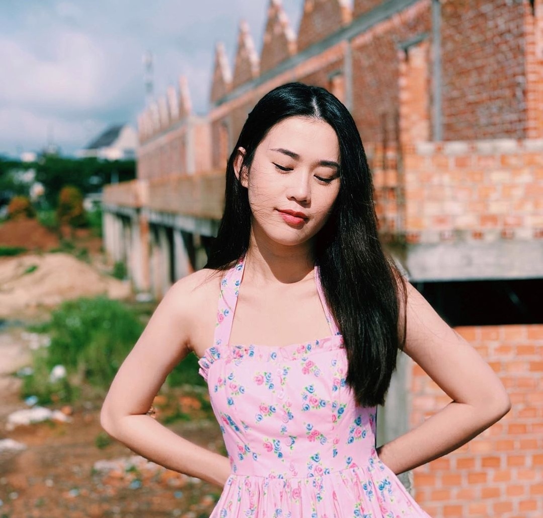 Hot girl nhom hai anh 3