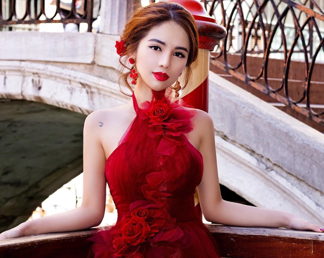 Hot girl cuoi chong anh 8