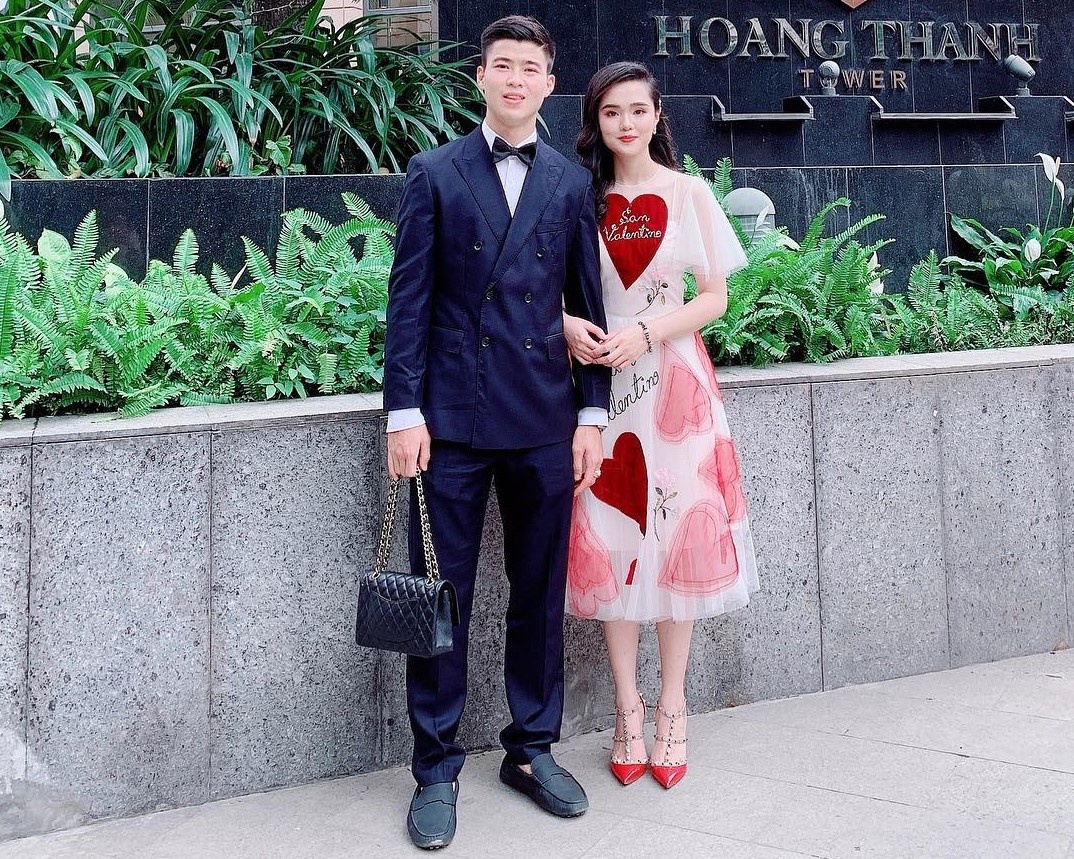 Ban gai cau thu anh 7