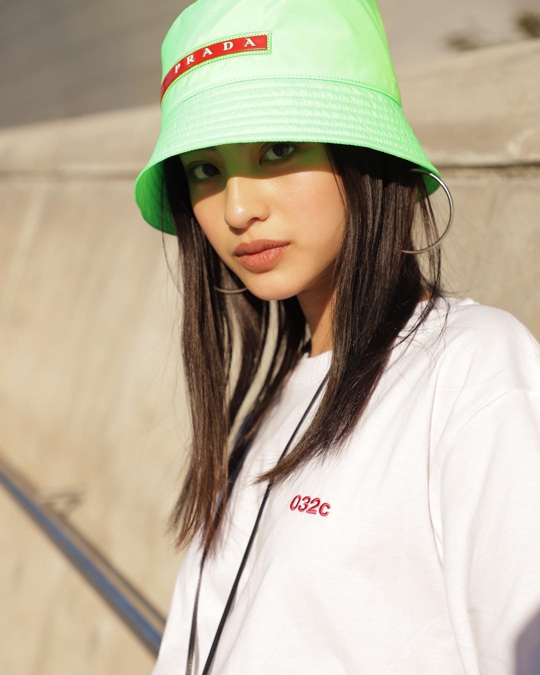 hot girl giong nhau anh 10