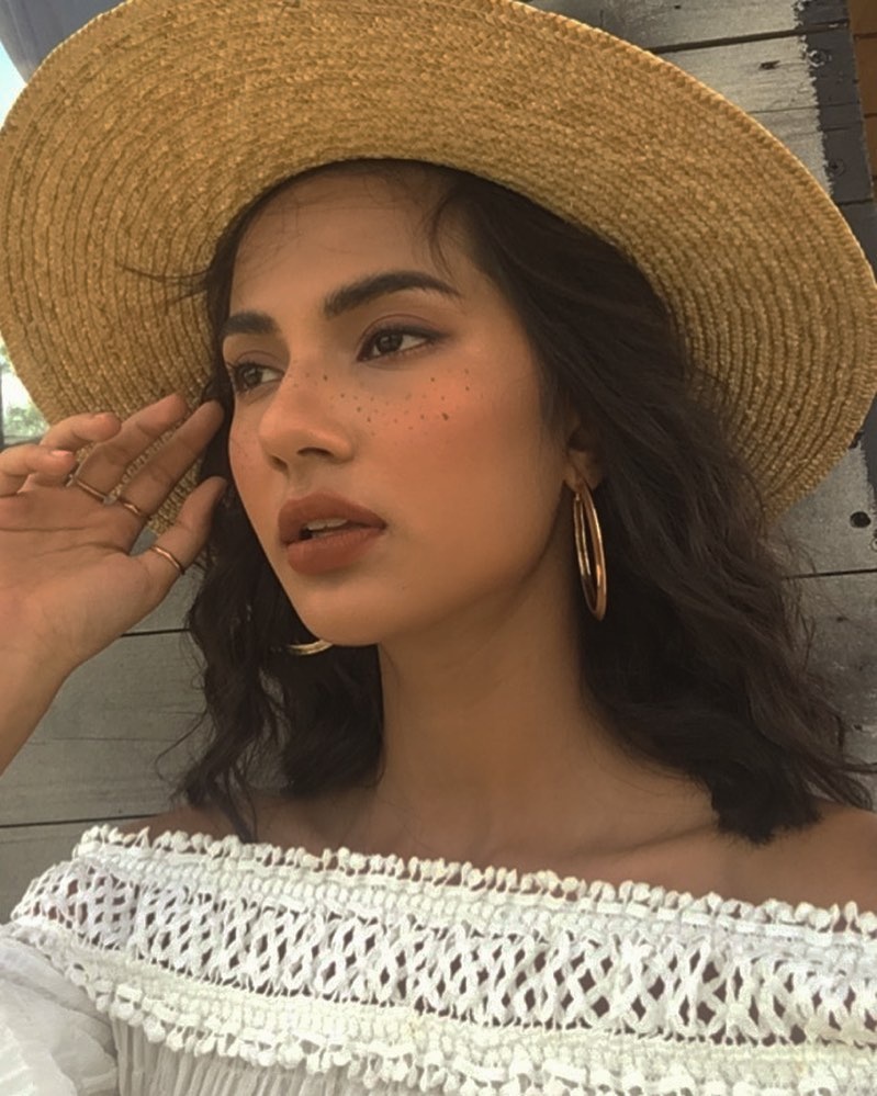 Con gai sao Viet anh 5