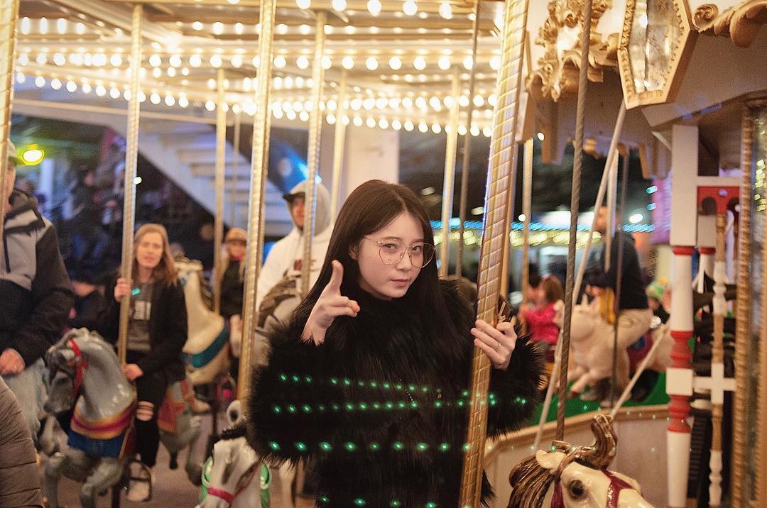 rich kid cam tu anh 4