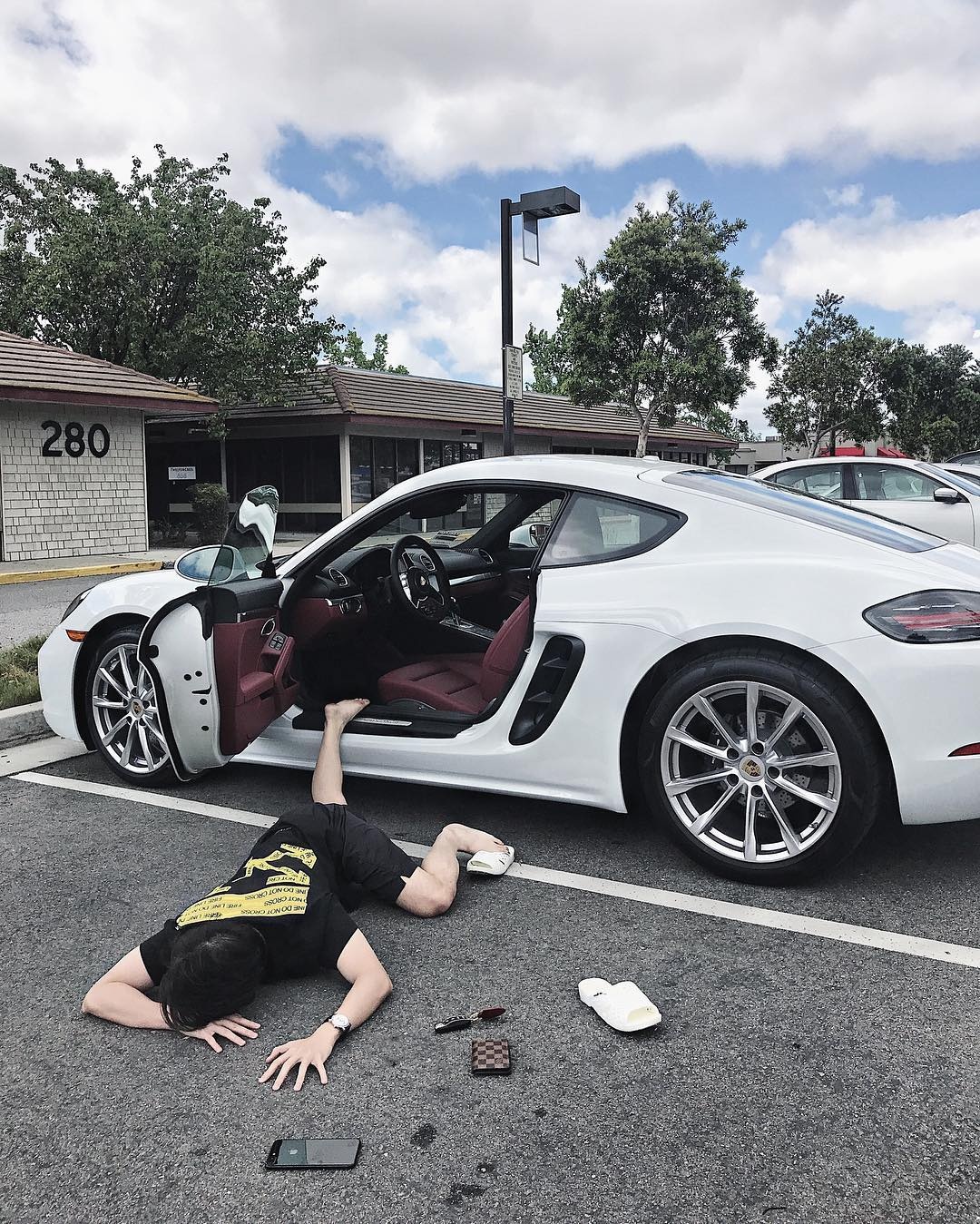 Ban trai rich kid giau co anh 8