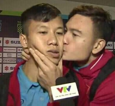 đội trưởng Quế Ngọc Hải ảnh 3 doi truong Que Ngoc Hai anh 3