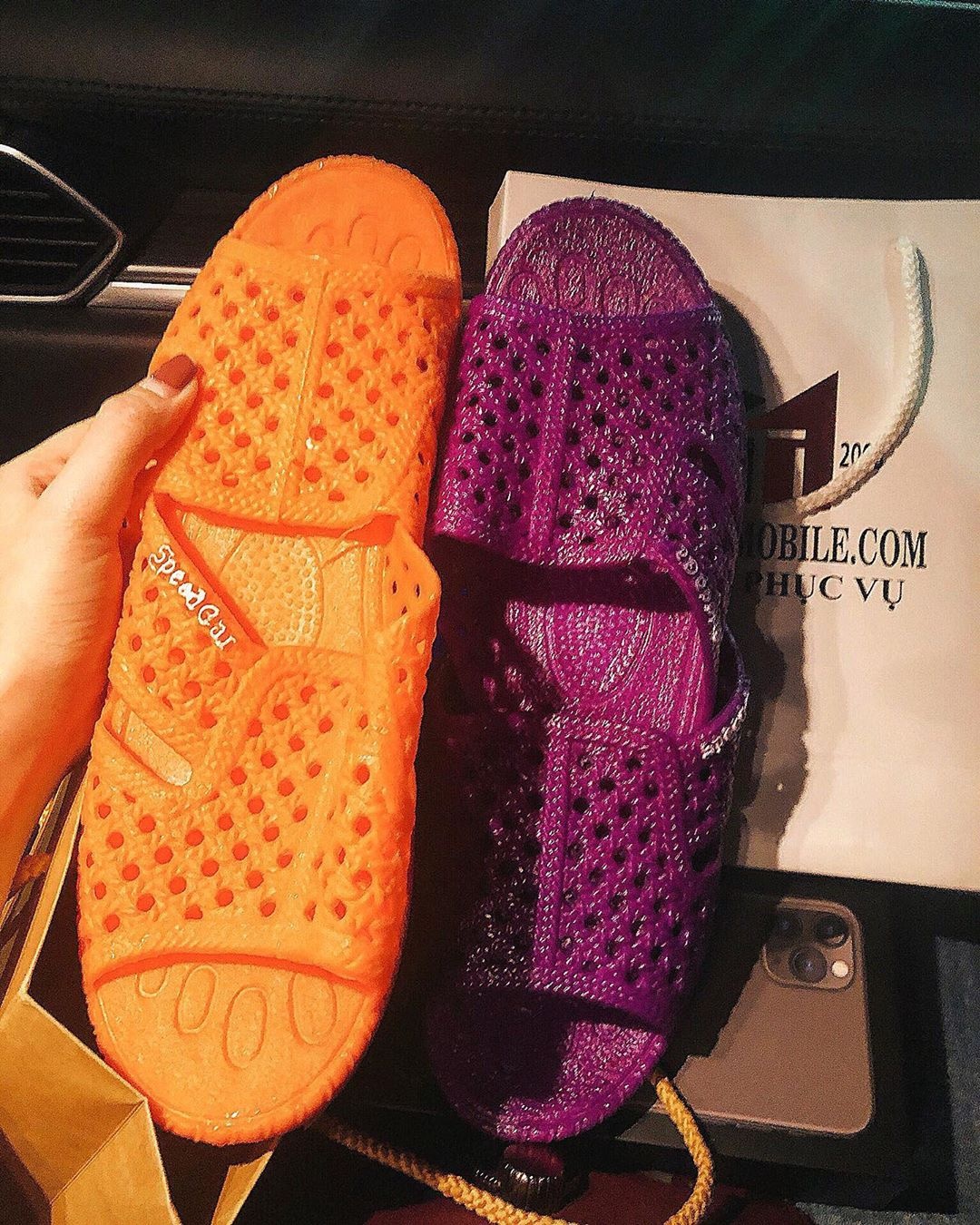 ban gai cau thu 20/10 anh 4