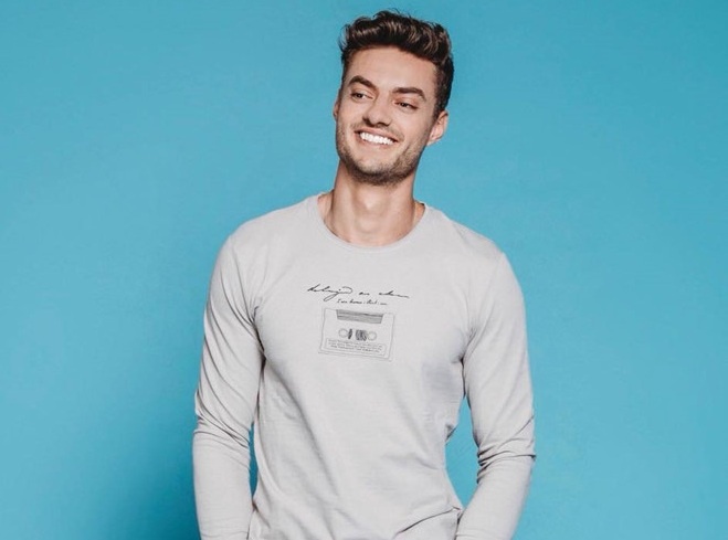 Trai tay dong mv viet anh 4