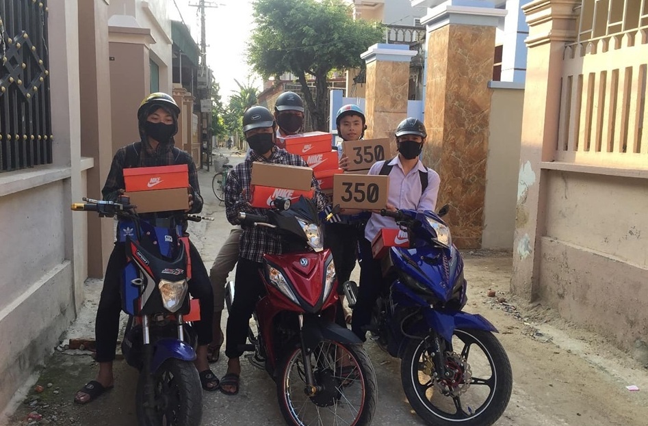 Lop tang qua 20/10 anh 1