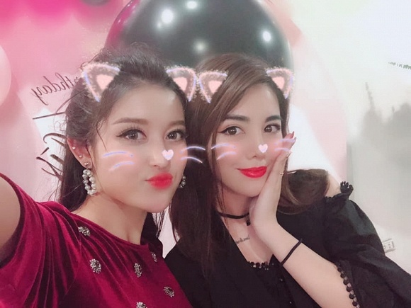 hoi ban rich kid anh 6