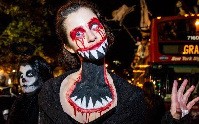 Lich su trang phuc ngay Halloween - cuoc dua ai mac an tuong nhat hinh anh