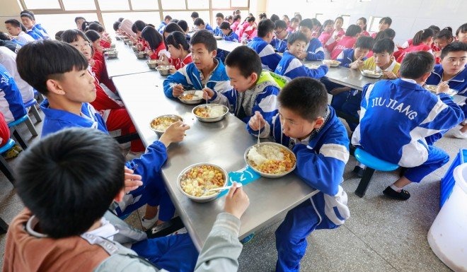 phu huynh phan doi cai cach giao duc anh 2