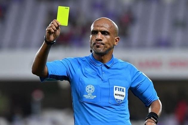 Dan mang quay lung, tan cong trang ca nhan trong tai nguoi Oman hinh anh