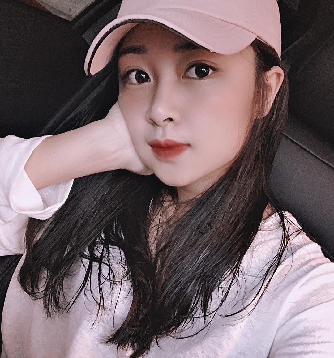 ban gai cau thu la giao vien anh 3