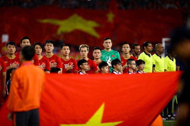 van hau can bong bang dau anh 1