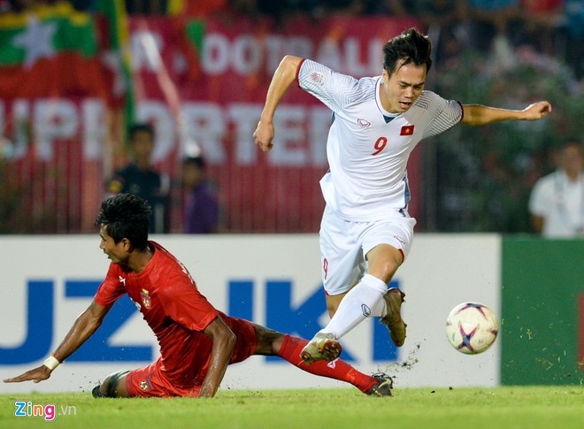 cầu thủ nguyễn văn toàn ảnh 2 cau thu nguyen van toan anh 2