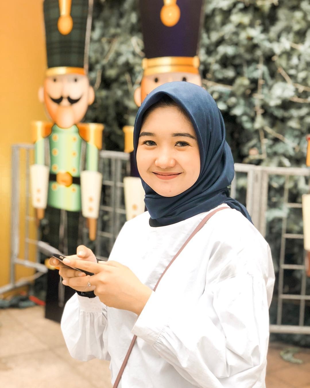 ban gai cau thu indonesia anh 15