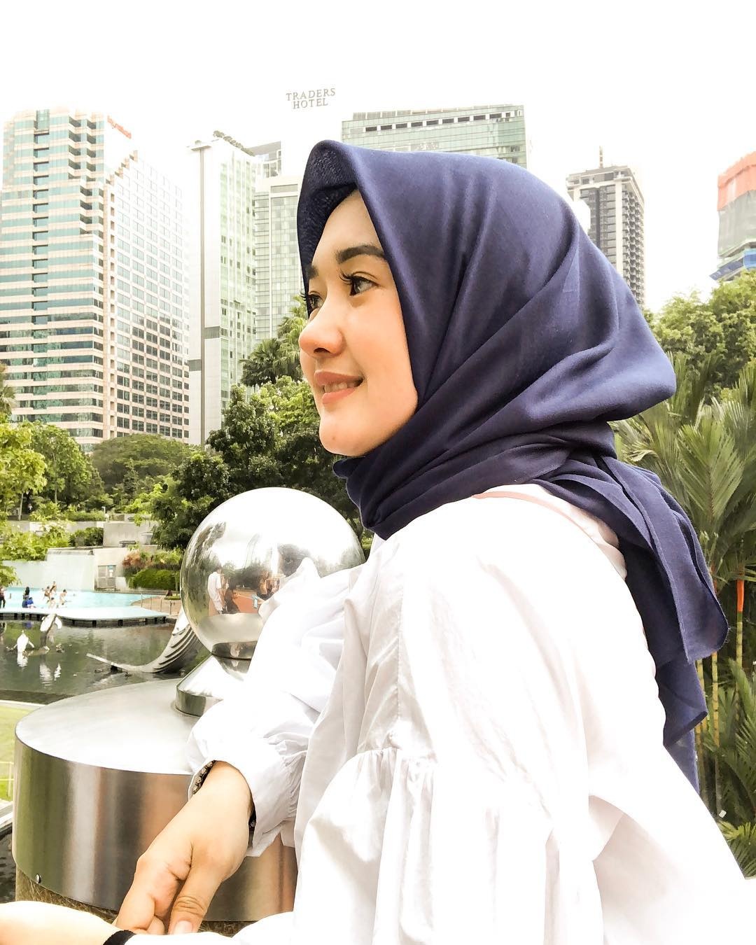 ban gai cau thu indonesia anh 14