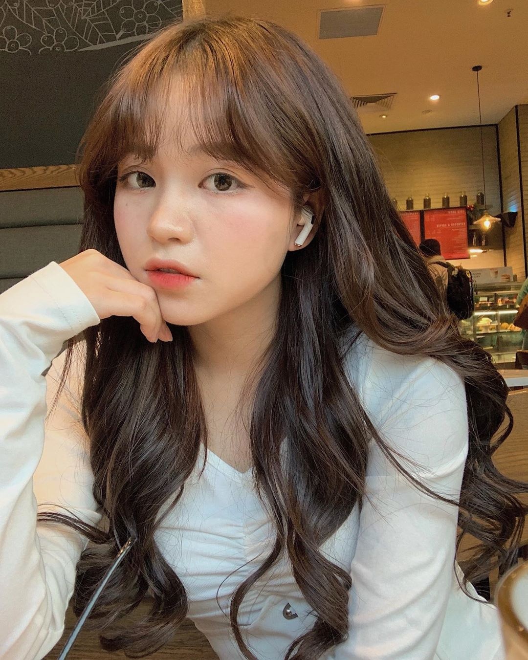 Ban gai Quang Hai anh 8