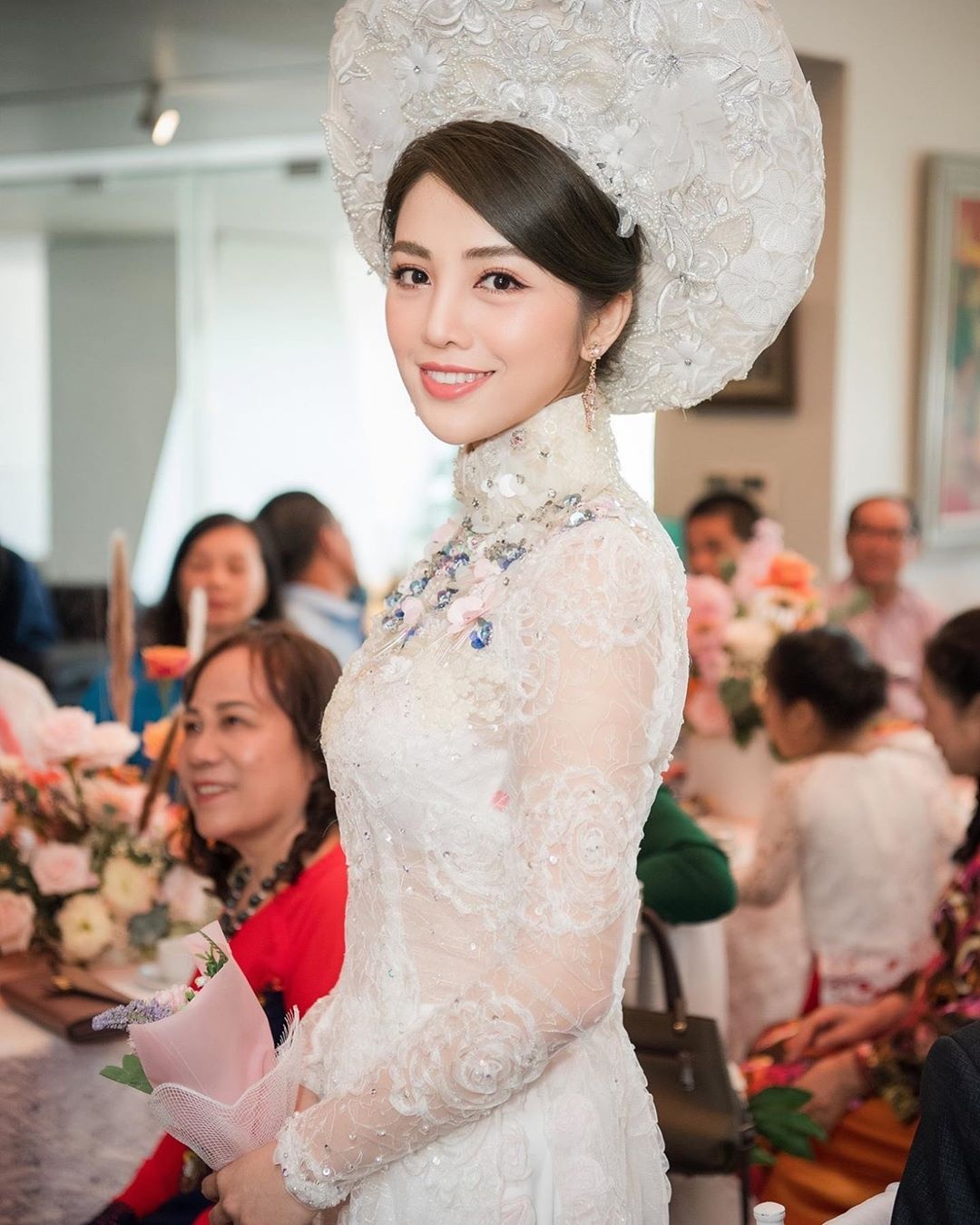 con gai minh nhua lay chong anh 11