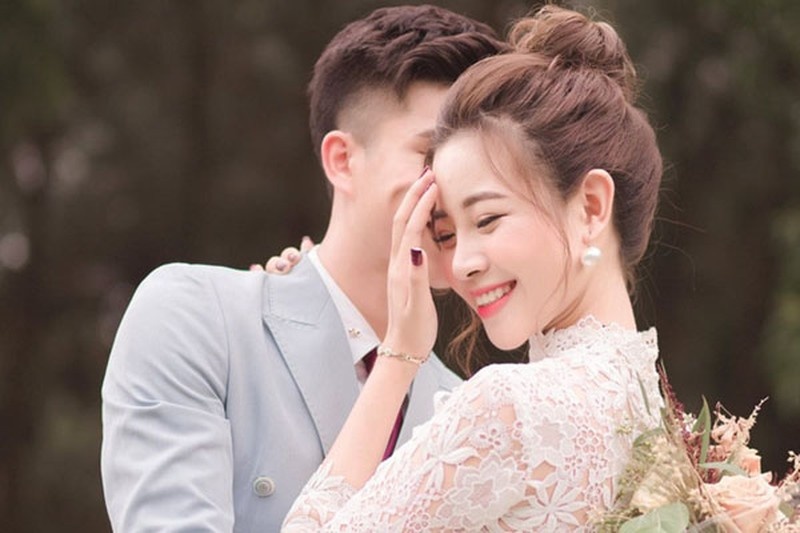 Dam cuoi dan cau thu, hot girl duoc mong cho nam 2020 hinh anh