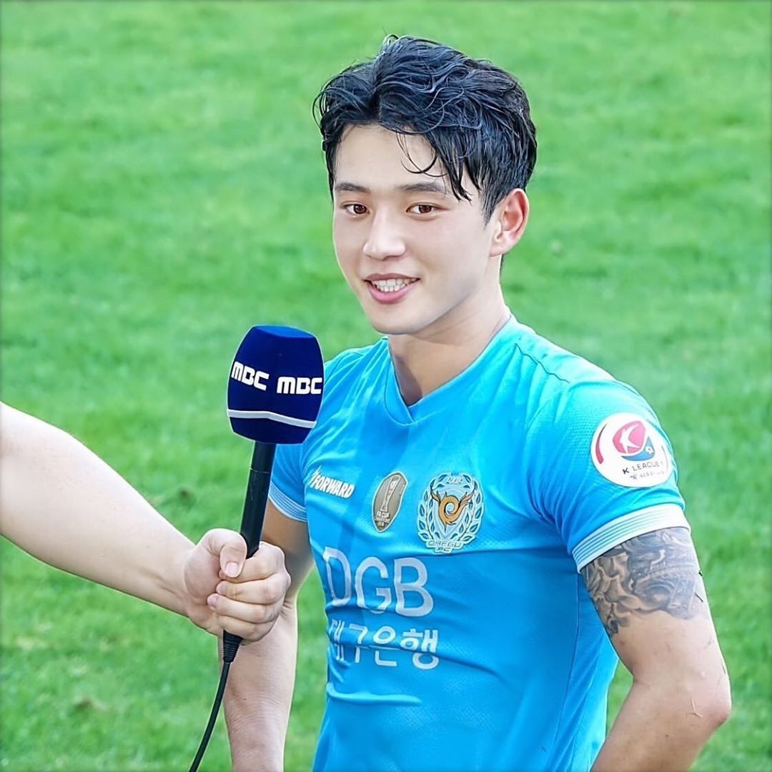 cau thu han quoc dep trai anh 10