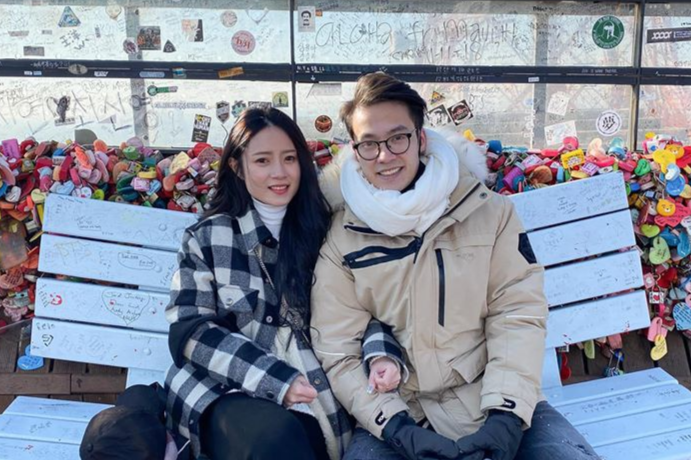 Hoi rich kid Viet mua sam, du lich sang chanh don nam moi hinh anh