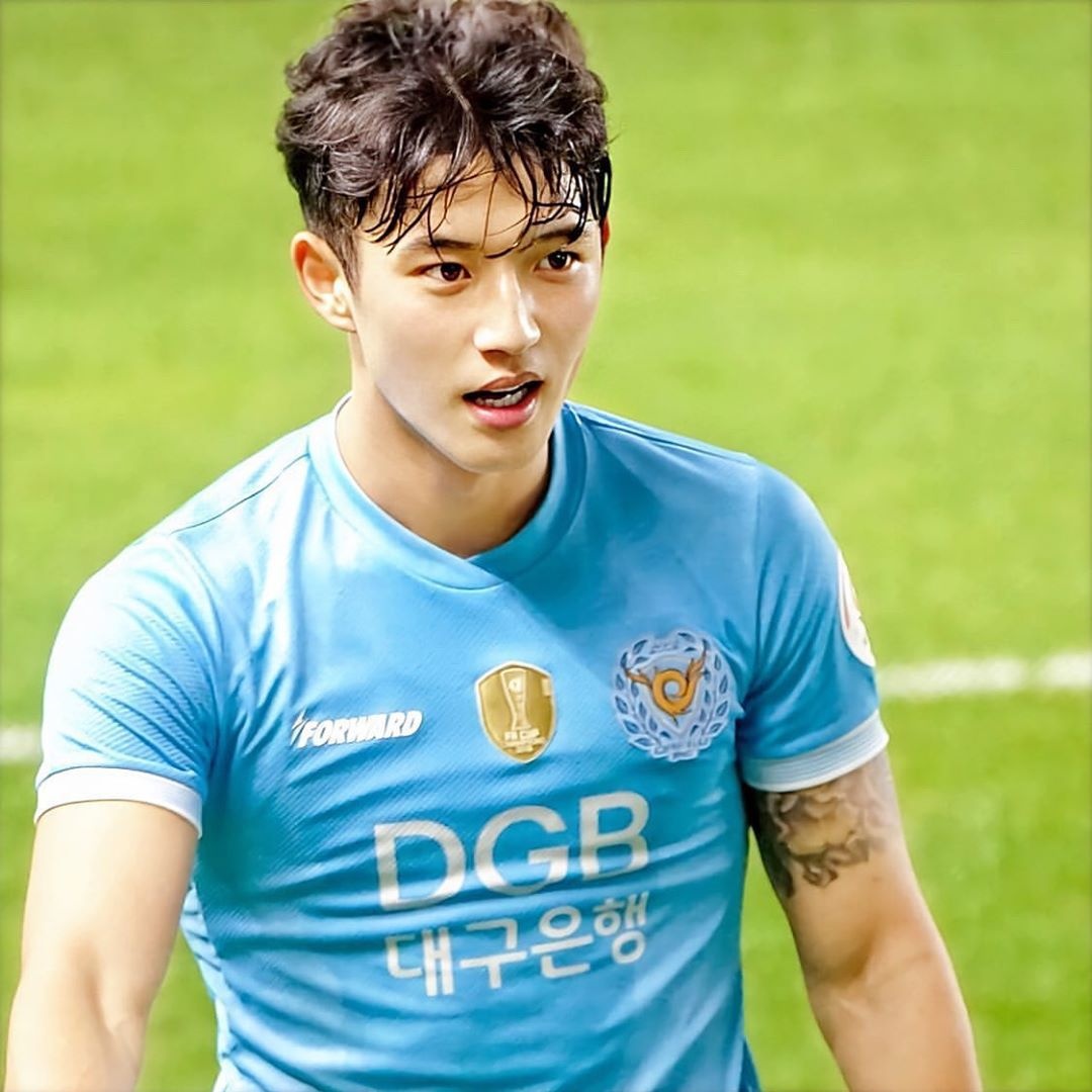 cầu thủ Hàn quốc điển trai ảnh 9 cau thu Han quoc dien trai anh 9
